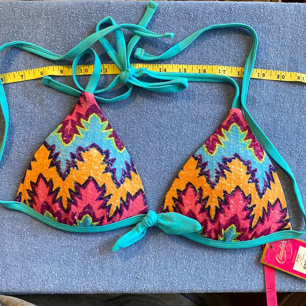 Swimsuit bathing suit Top size one M one XL Candie’s Brand NWT